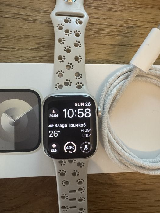 Apple watch Series 9 41 mm starlight / Smart часовник Apple