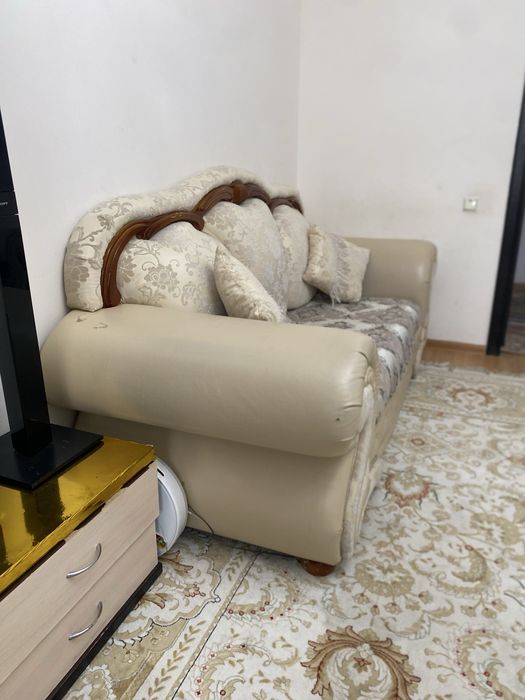 Диваны 3 штуки раскладные