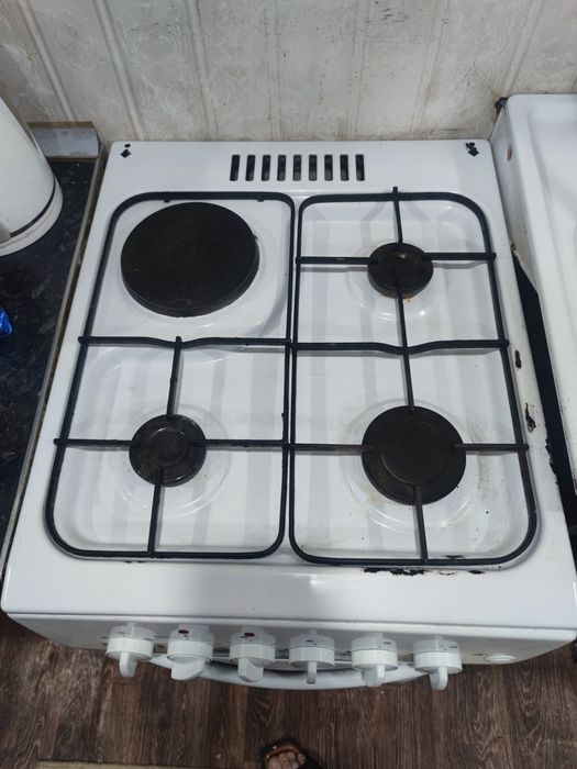Газ плита газо-электрическая б/у