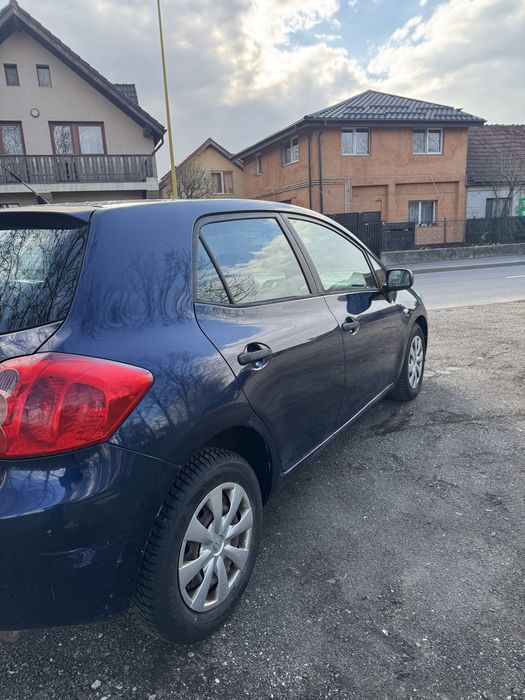 Vand Toyota Auris 2007 1.4 VVT-i
