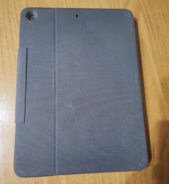 Продам Планшет Apple