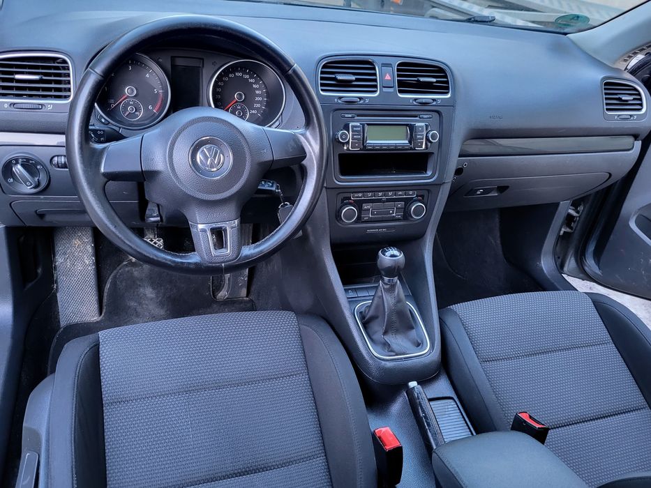 Golf 6 Anul 2011 1.6 tdi Euro5 Adus Germania Carlig Senzori 105cp