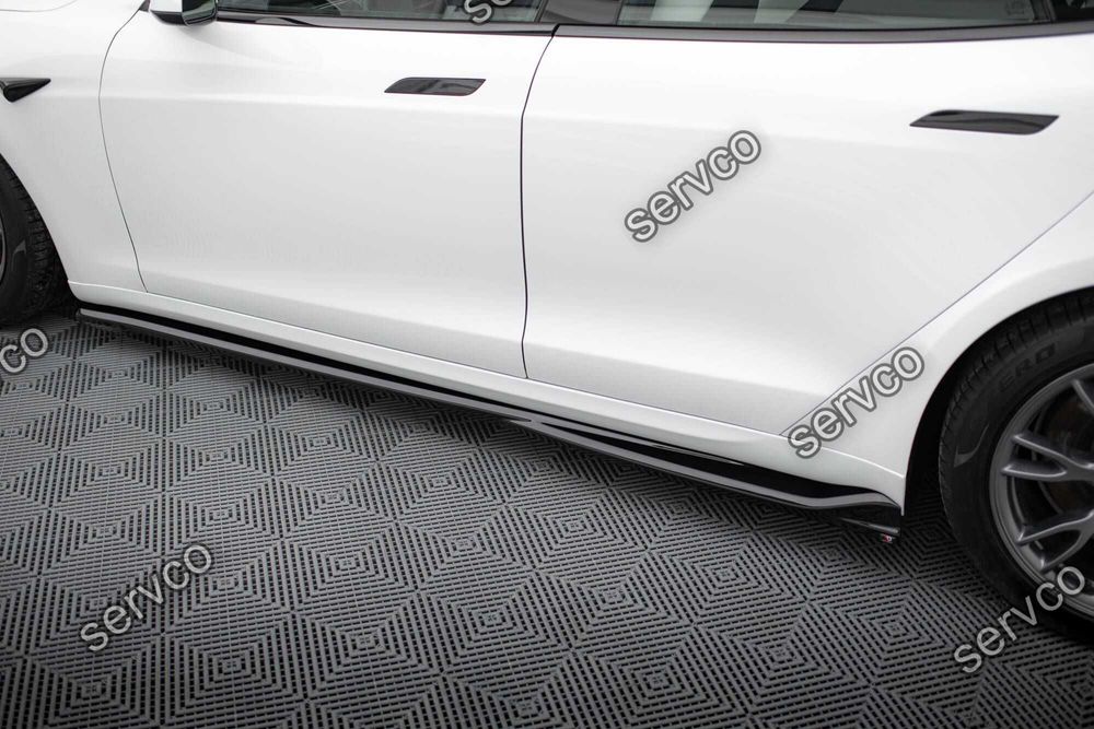 Praguri Tesla Model S Plaid Mk1 Facelift 2021- v2 - Maxton Design