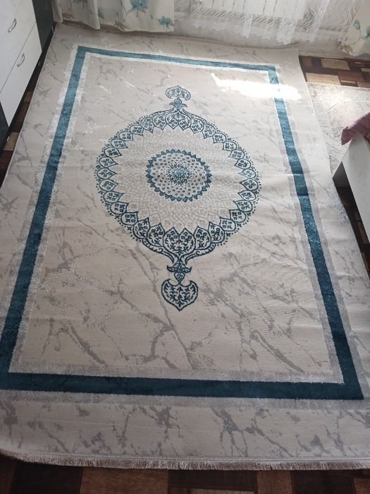 Продаю новый ковер