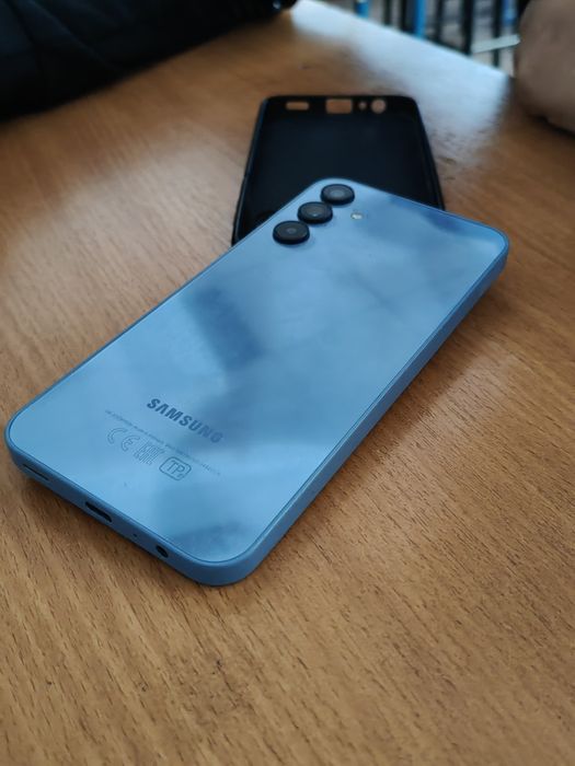 продаиетса samsung a15