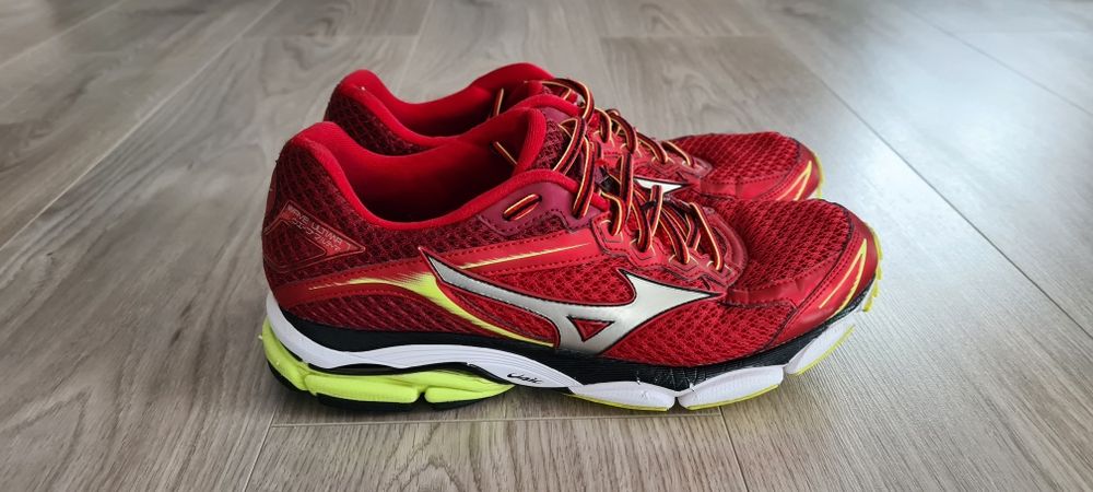 Nike 41 Puma 41 Mizuno 41