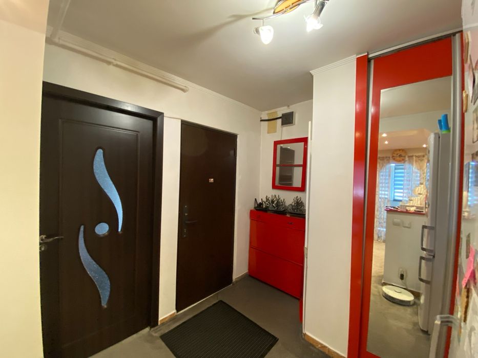 Apartament 2 camere, etaj 1, complet mobilat și utilat
