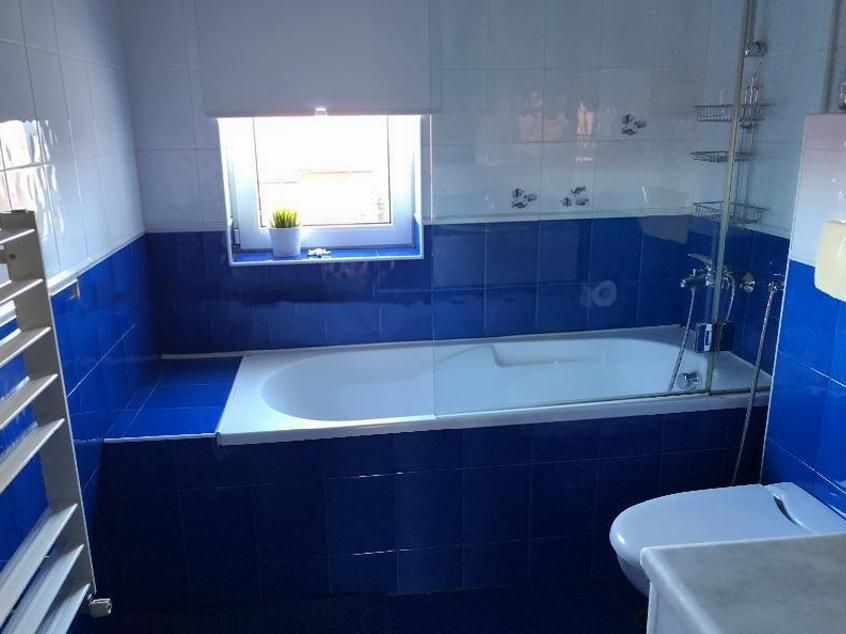 Дава се под наем Четиристаен апартамент в София, Изток - 140 кв.м за 1500 € - Снимка #5