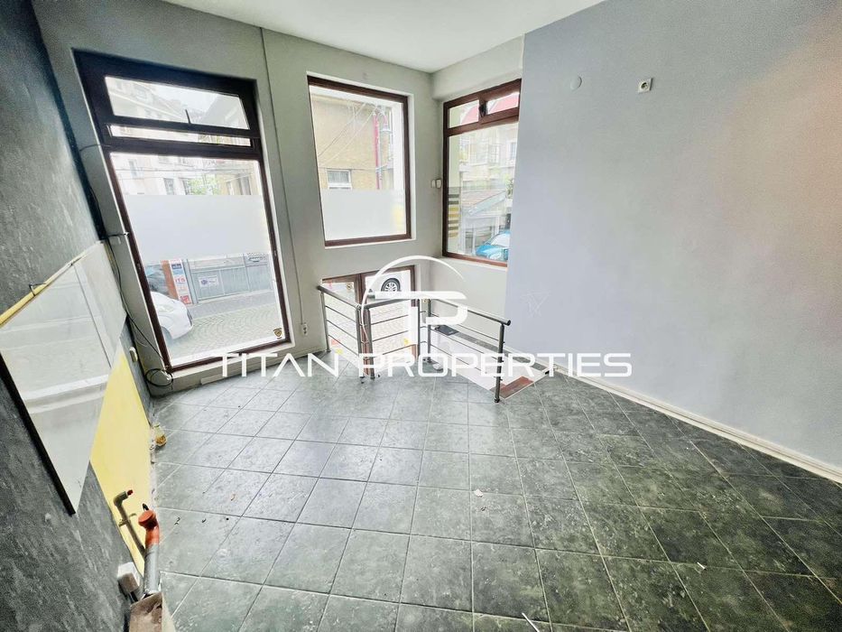 Магазин, под наем, Център