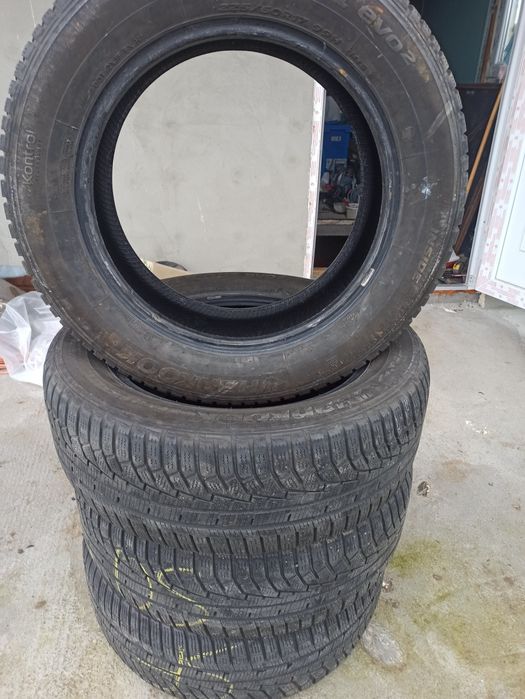 Anvelope iarna Hankook