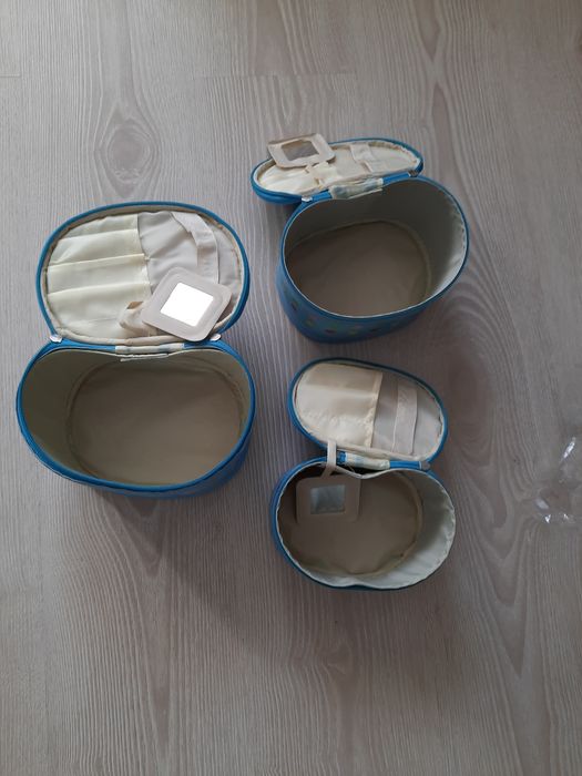 Transport gratuit! Geanta cosmetice 3in 1