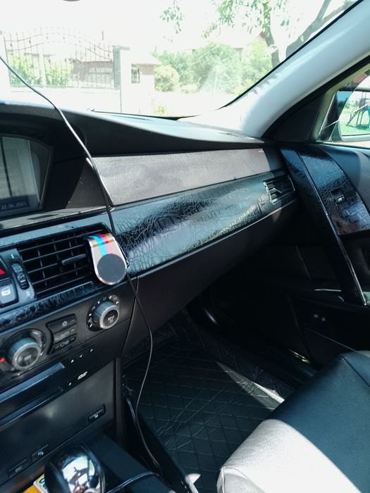 Vând Bmw 525i an 2004