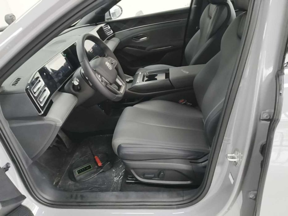 BYD Qin L 2026 DM-i 128KM Leading Edition