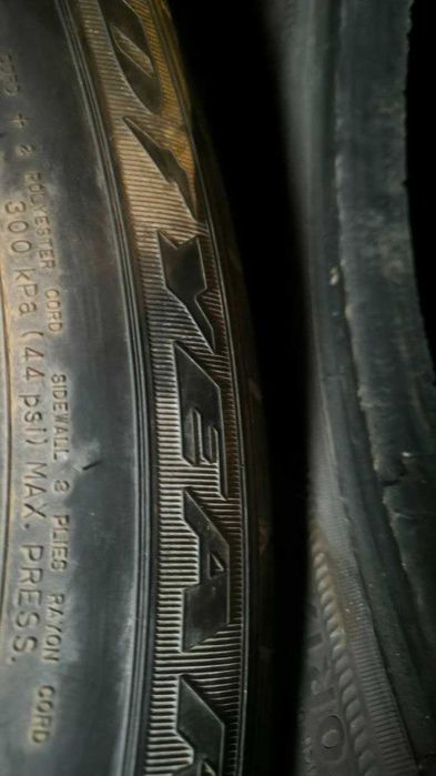 Шины Goodyear rs 265 50 R20 range rover