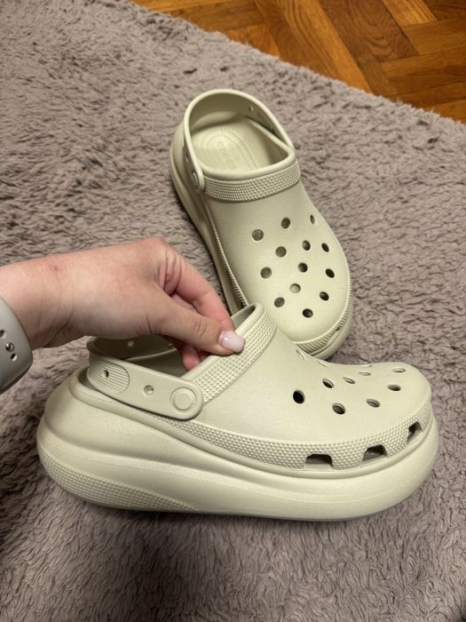 crocs femei marimea 39
