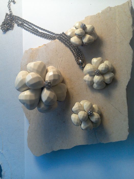 Set de bijuterii Christian Dior (4 piese)