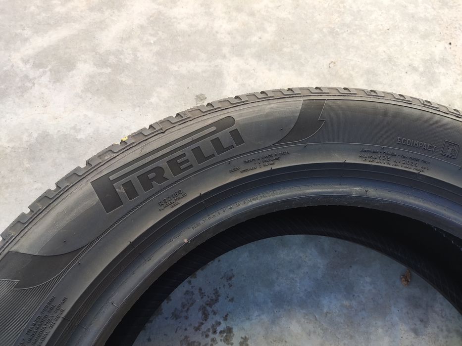 235/55/19 Pirelli