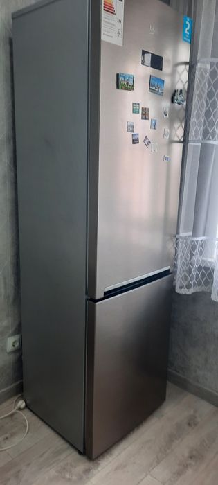 Продаю холодильник марки  Beko