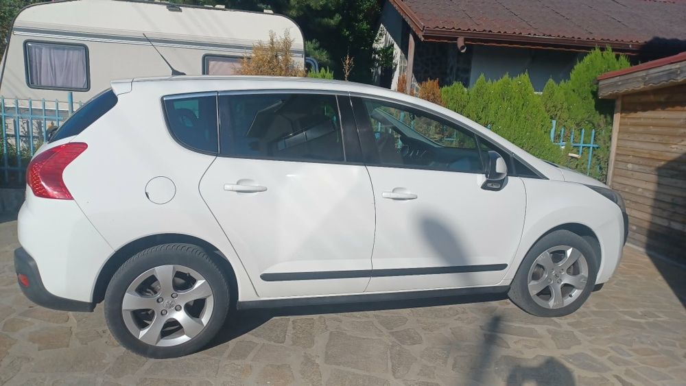 Peugeot 3008, 2012 година