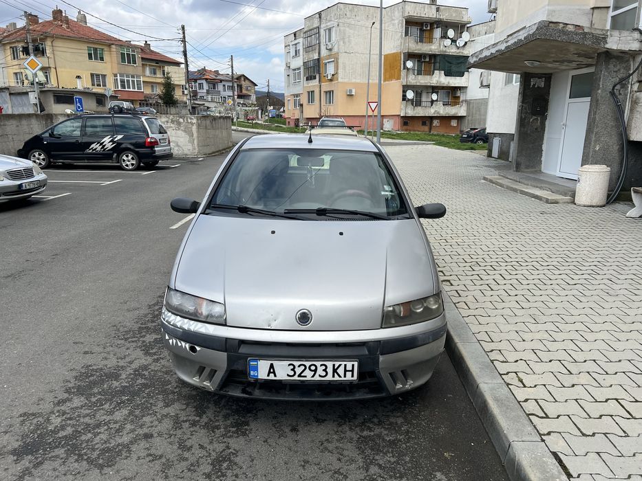 Fiat Punto • Бензин • Икономичен • 800€