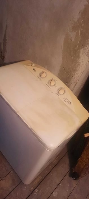 Машинка стиральная
