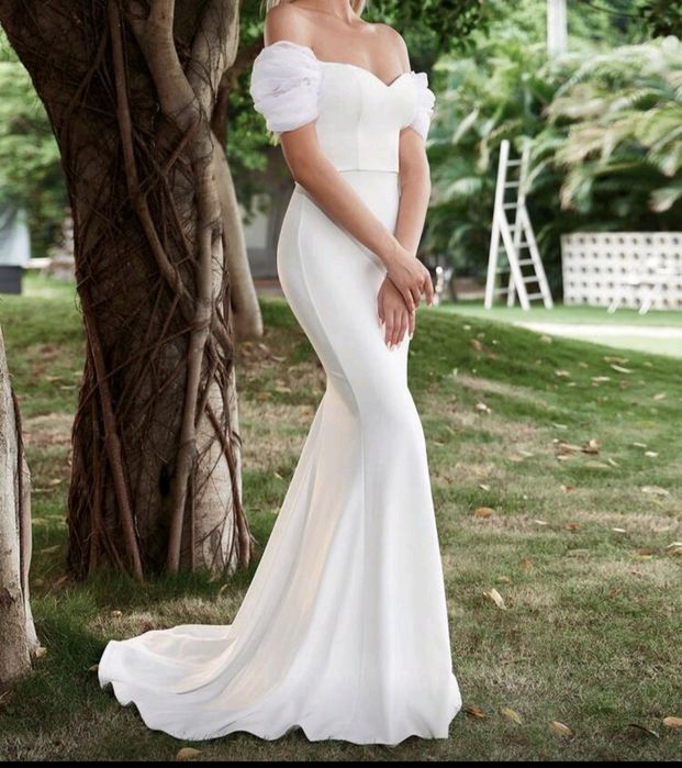 Rochie alba , mărimea M
