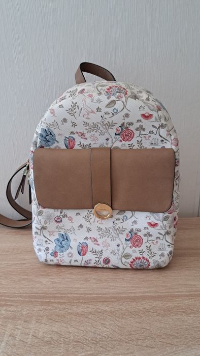 Дамска раница Parfois