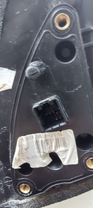 Зеркала на Хундай акцент 12 год