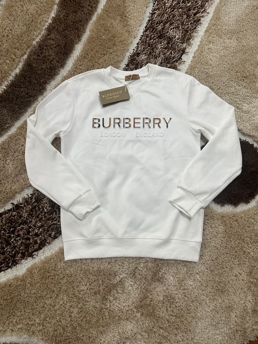 White Burberry-style Sweatshirt | Size S | Brand New with Tag