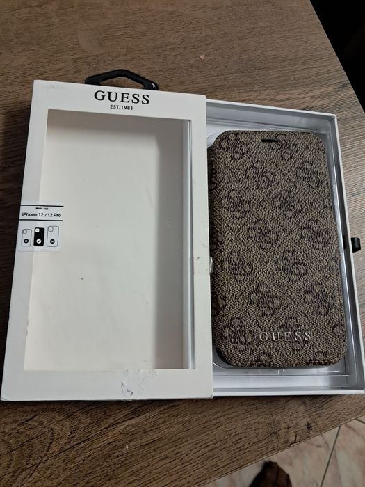 Huse iphone GUESS