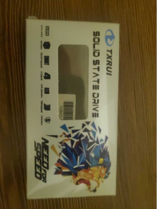 Sdd карта 256 гб.