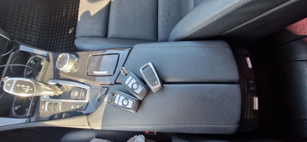 BMW F10 x-drive 2.0 diessel  218 cp Accept anumite variante !!!Ofer di