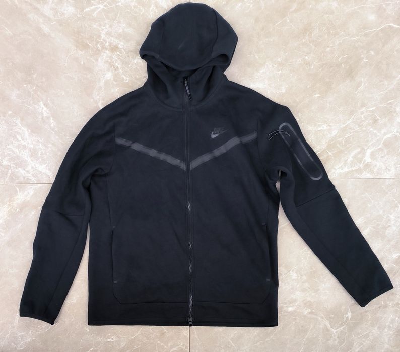 Nike Tech Fleece размер L горнище