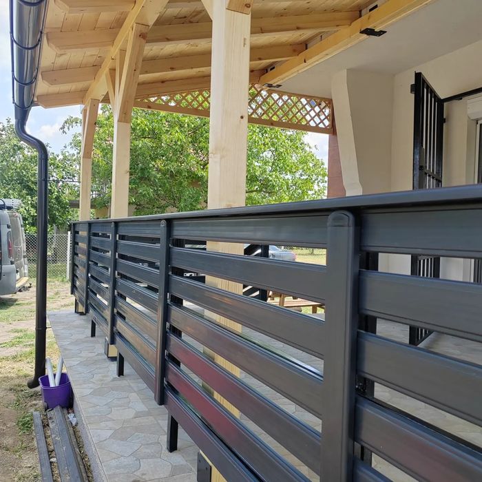 12 ЛВ.Продавам PVC профили за огради!!ЦЕНА 12 лв за л.м