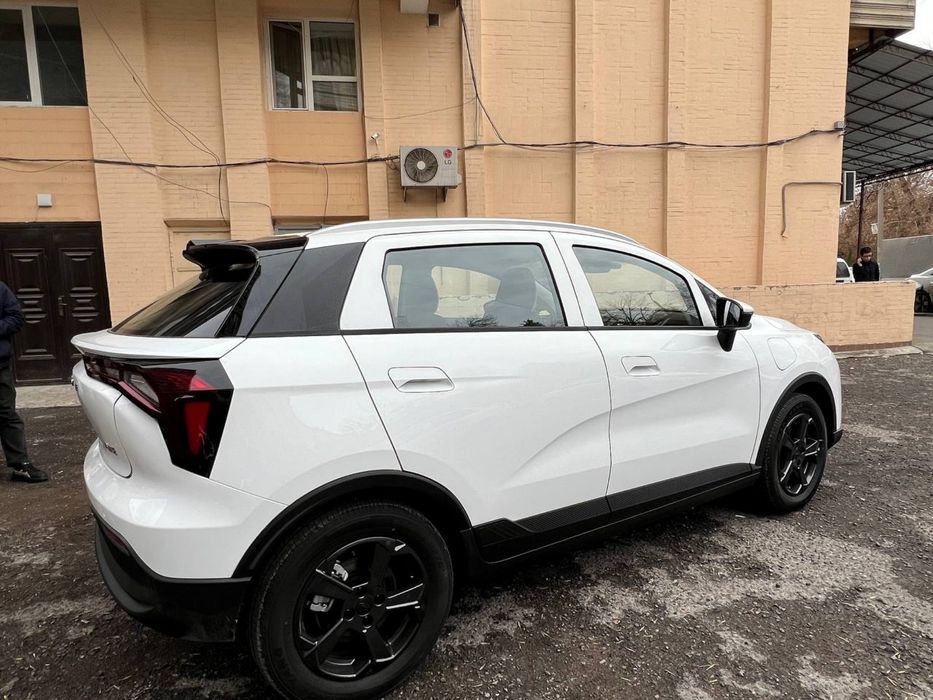 Geely Geometry E elektrmobil электрмобиль