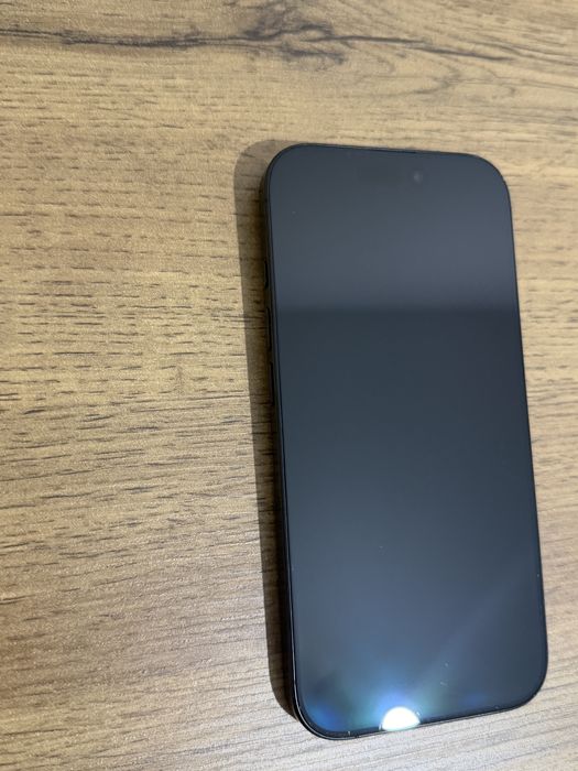 iphone 16 pro  neagu