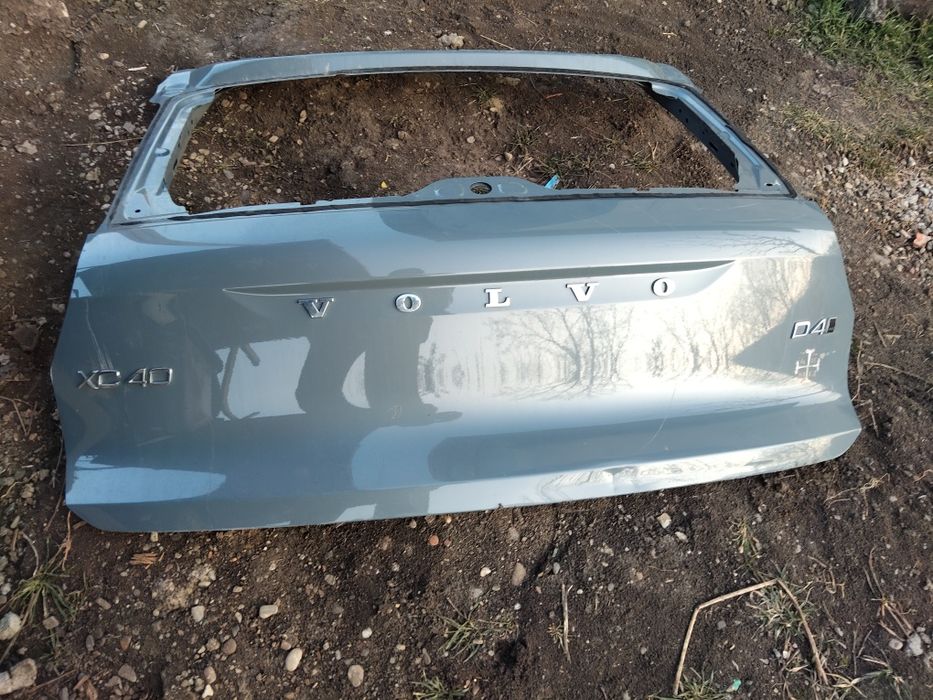 Vând haion spate Volvo xc40,2023