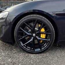 xiaomi su7 700km long pod zakaz