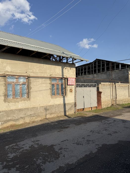 Бардамкол мактаб олди  Нур кочасида йер сотилади