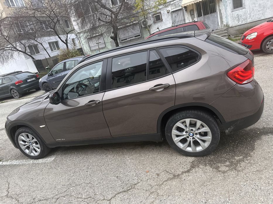 Bmw x1 se prezinta si merge impecabil!