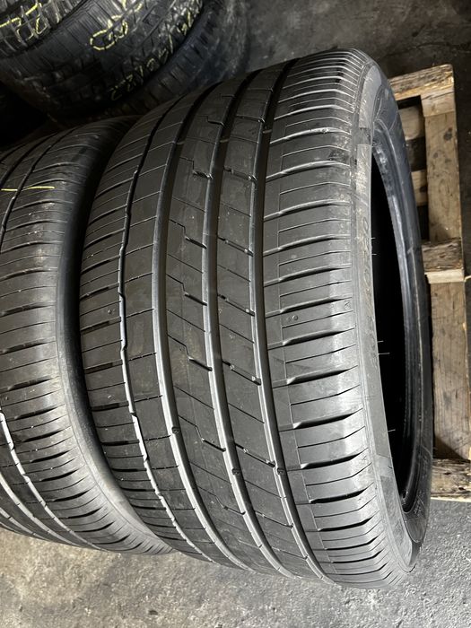 2 anvelope vara 305/40/20 , Hankook , DOT 2025 , 6.5 mm