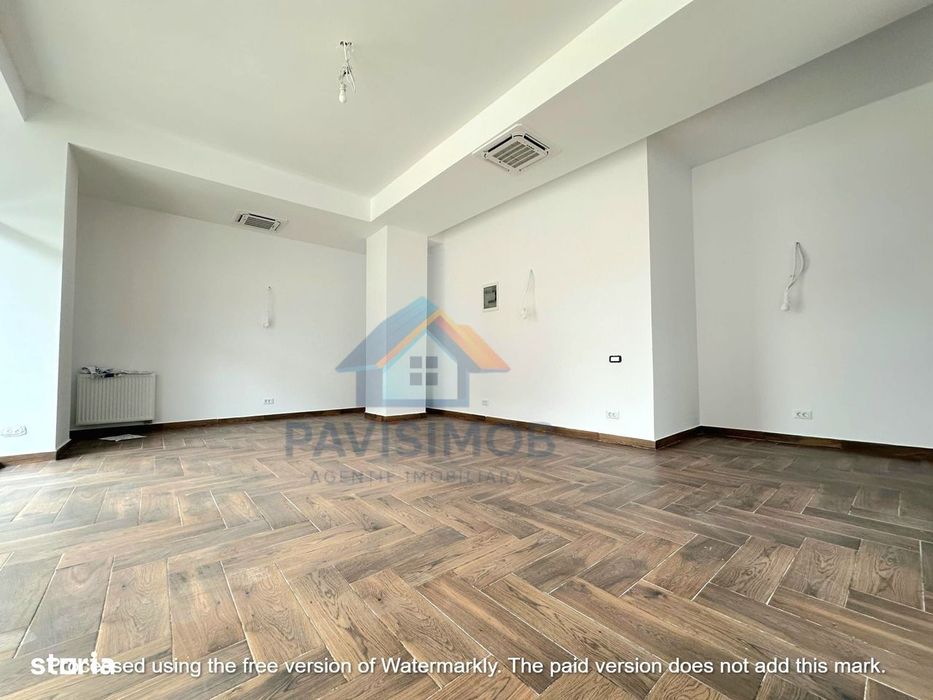 Spațiu comercial cu vitrină stradală – zonă Coresi