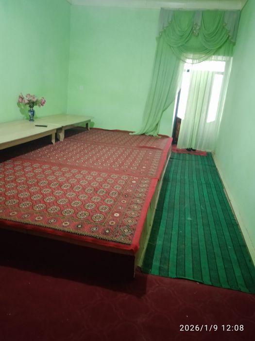 Shovot Boʻyrachida hovli joy sotiladi.