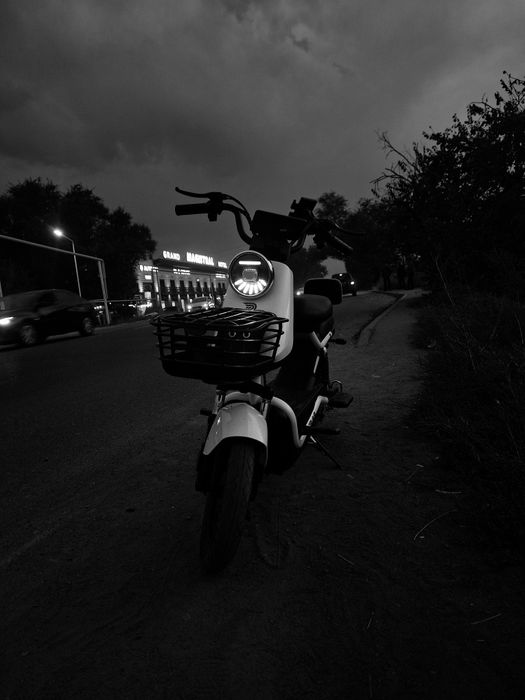 Продам электроскутер XIAODAO