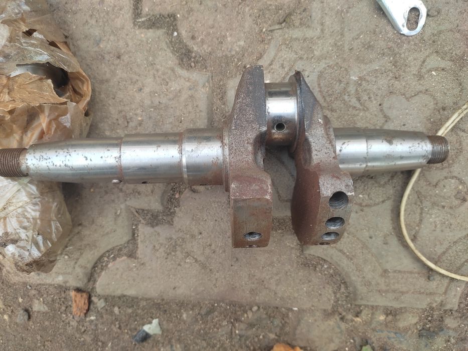 Продам коленвалы на УД15