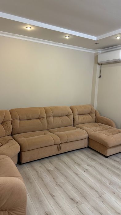 Продам угловой диван