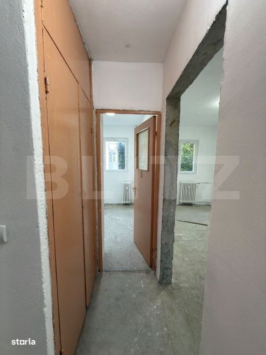 Apartament 4 camere, 62 mp, zona Malu Rosu