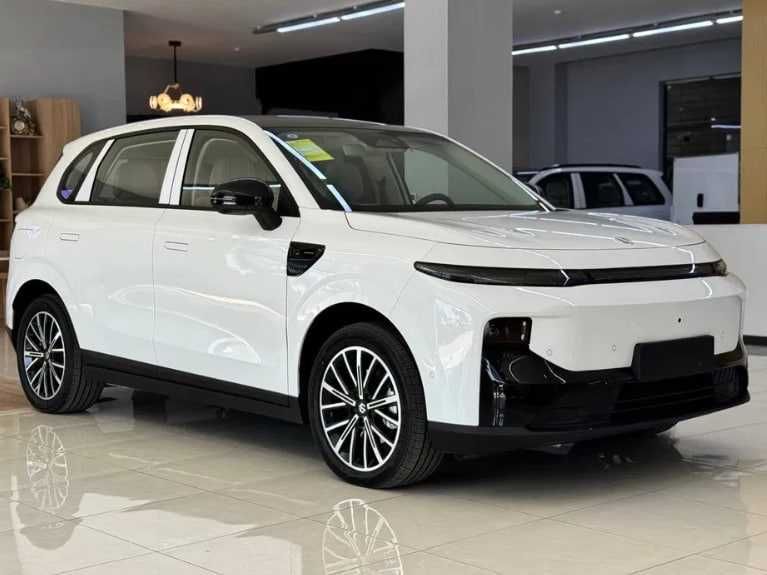 Leapmotor B1O rasmiy dillerdan chegirma