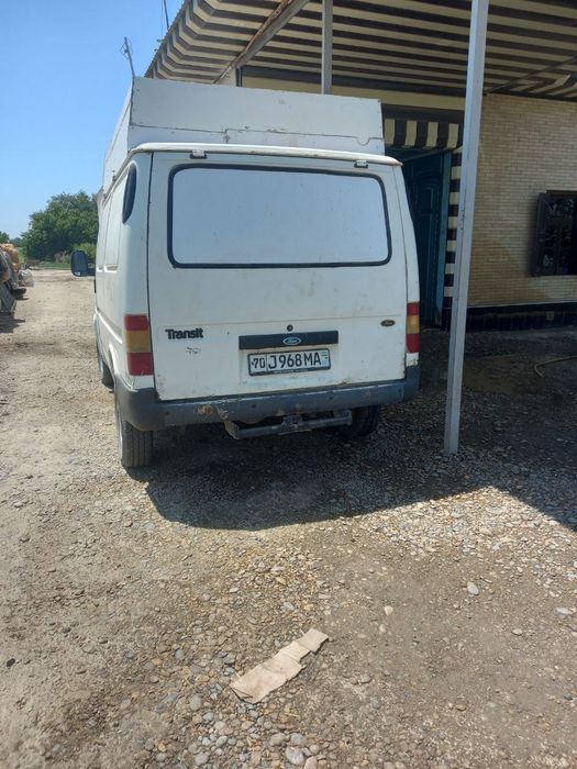 Ford sotiladi yilli 90 gaz