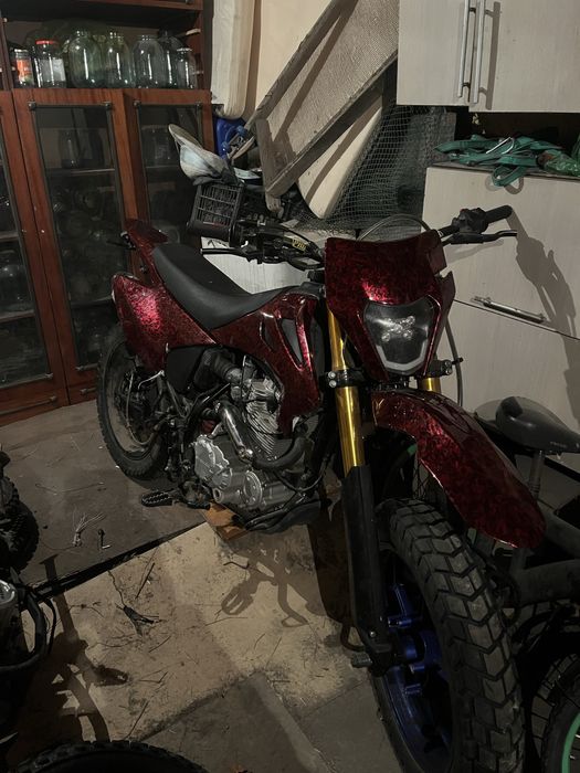 Мотоцикл эндуро 250